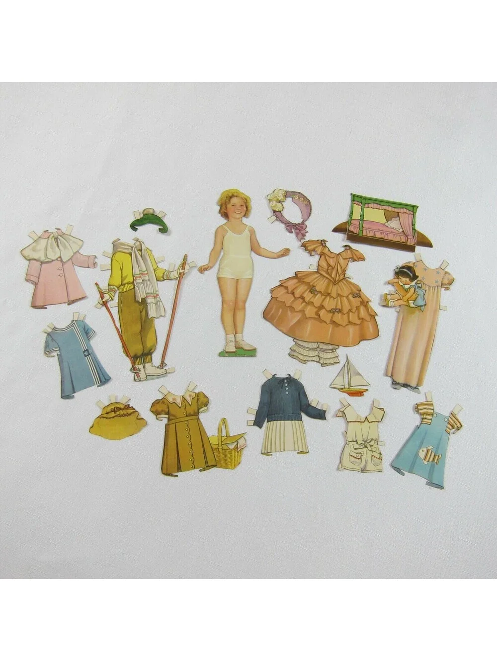 Vintage 1935 Shirley Temple Standing Paper Doll & Clothing Set Saalfield RARE